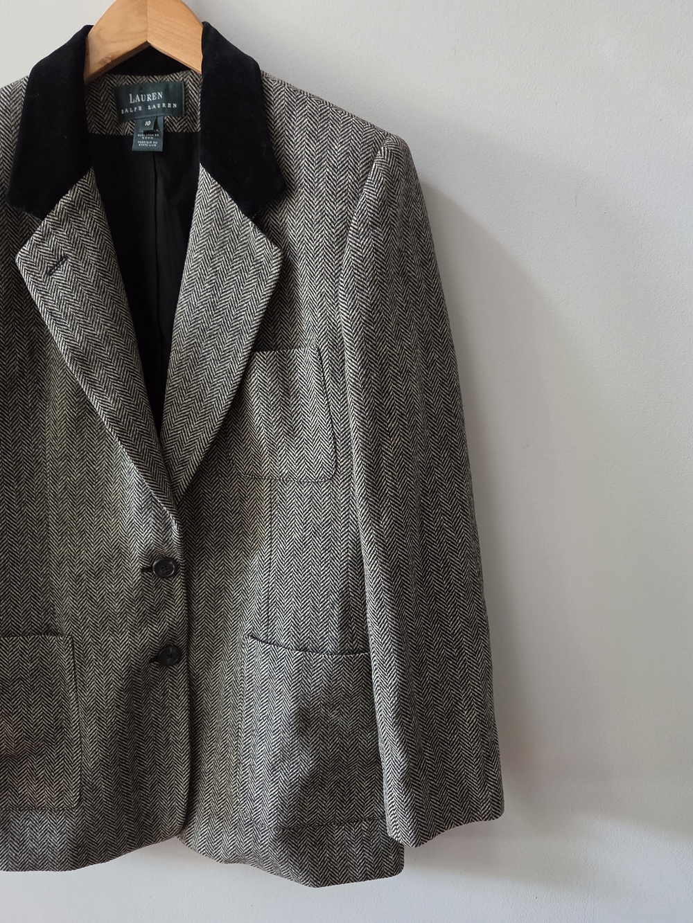 Lauren Ralph Lauren Wool Herringbone Blazer Black Velvet Collar Women's Size 10 - Picture 4 of 9